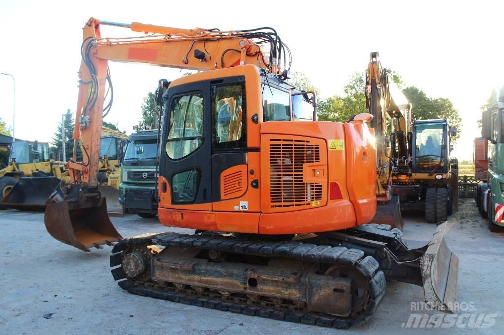 Komatsu PC 138 US-10 Pásová rýpadla