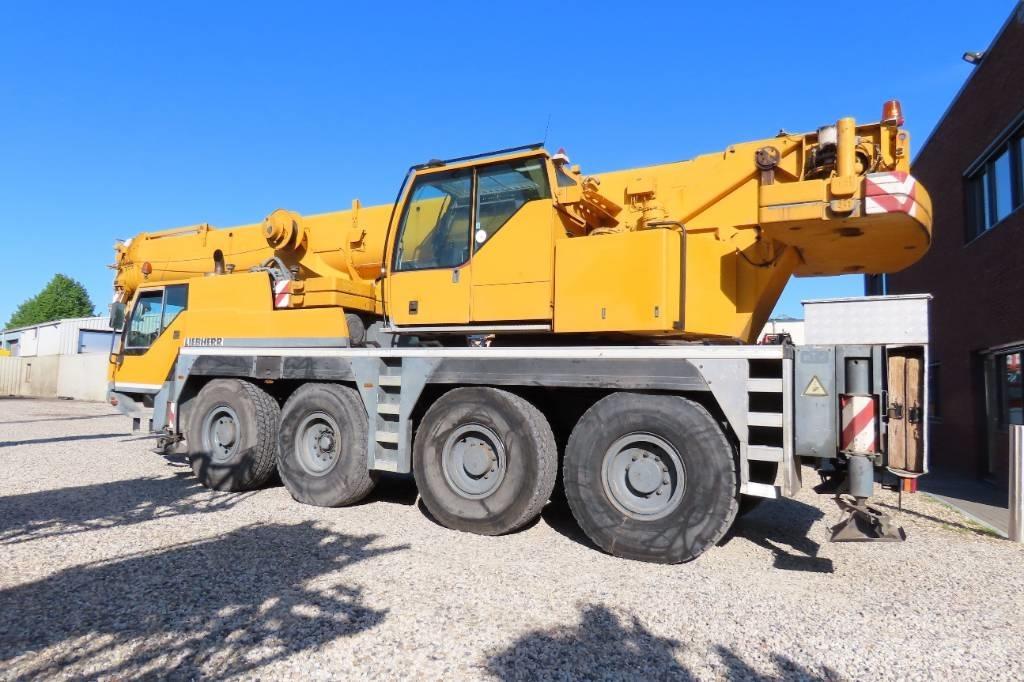Liebherr LTM 1060-2 Univerzální terénní jeřáby