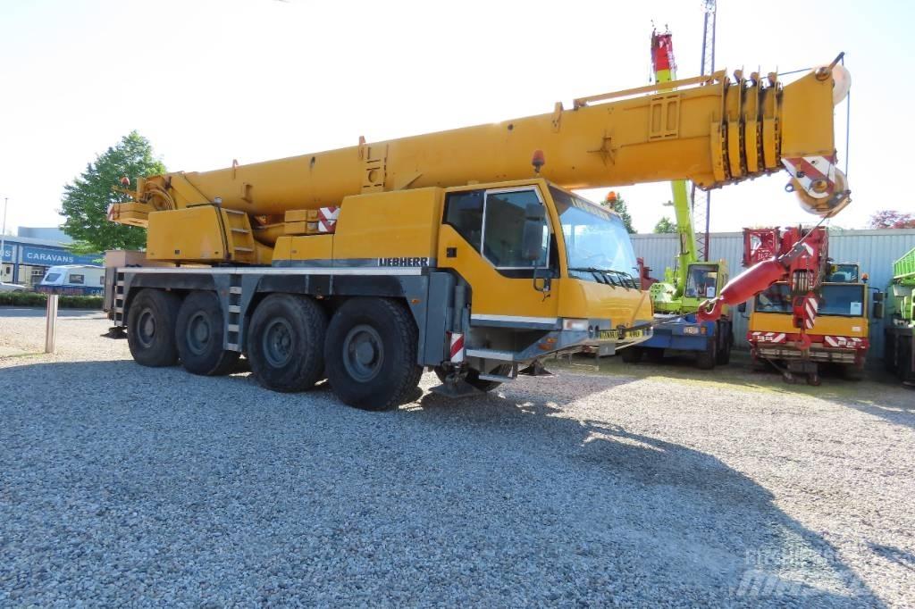 Liebherr LTM 1060-2 Univerzální terénní jeřáby