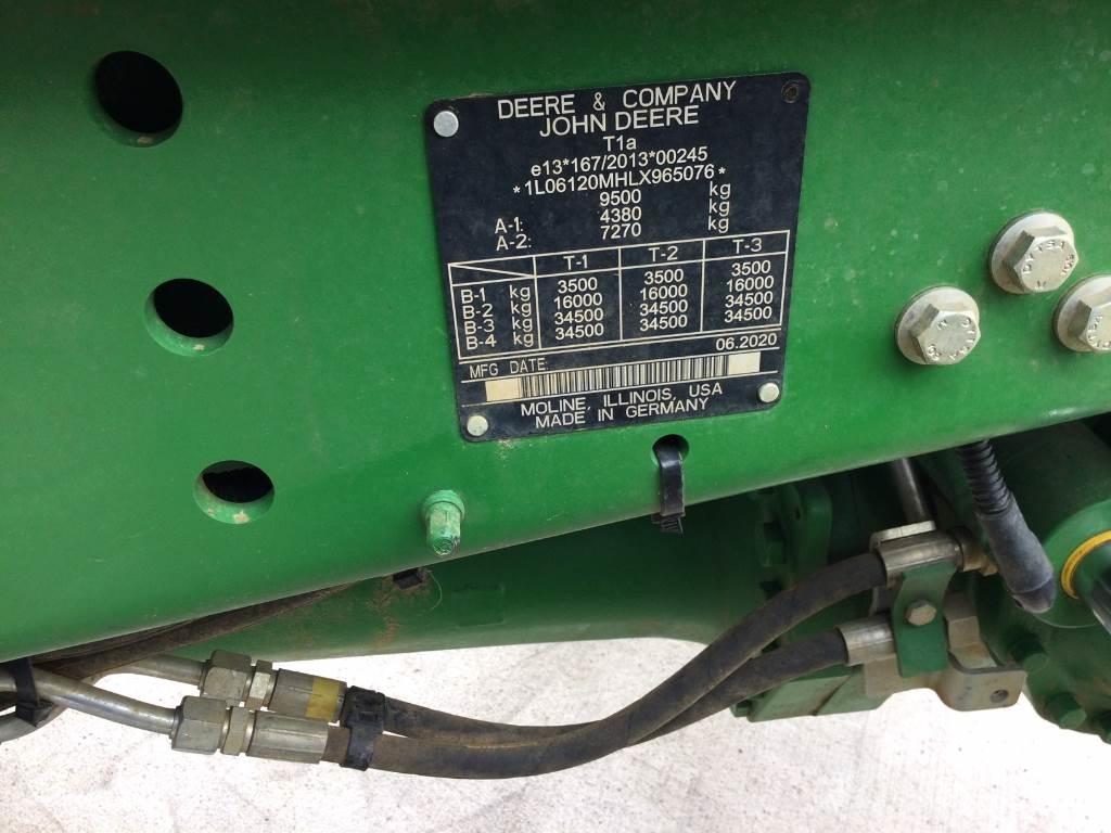 John Deere 6120M Traktory