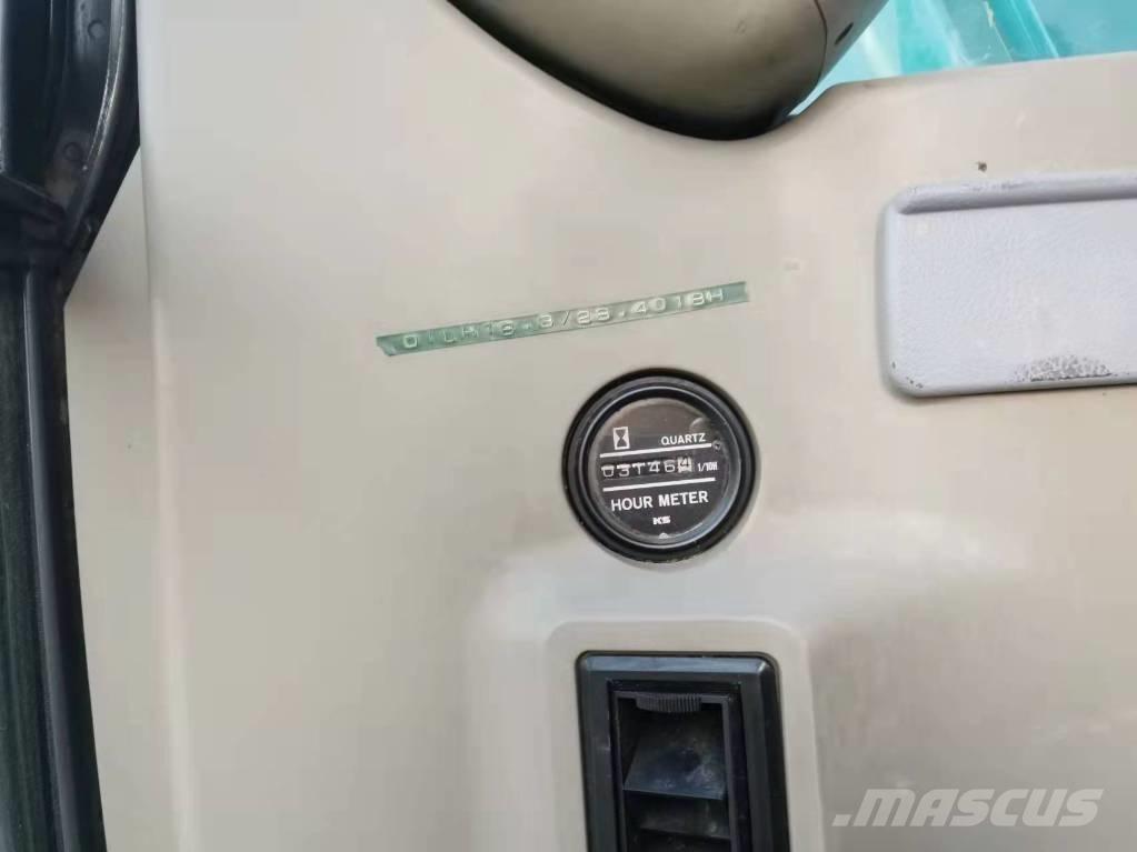 Kobelco SK 135 Pásová rýpadla