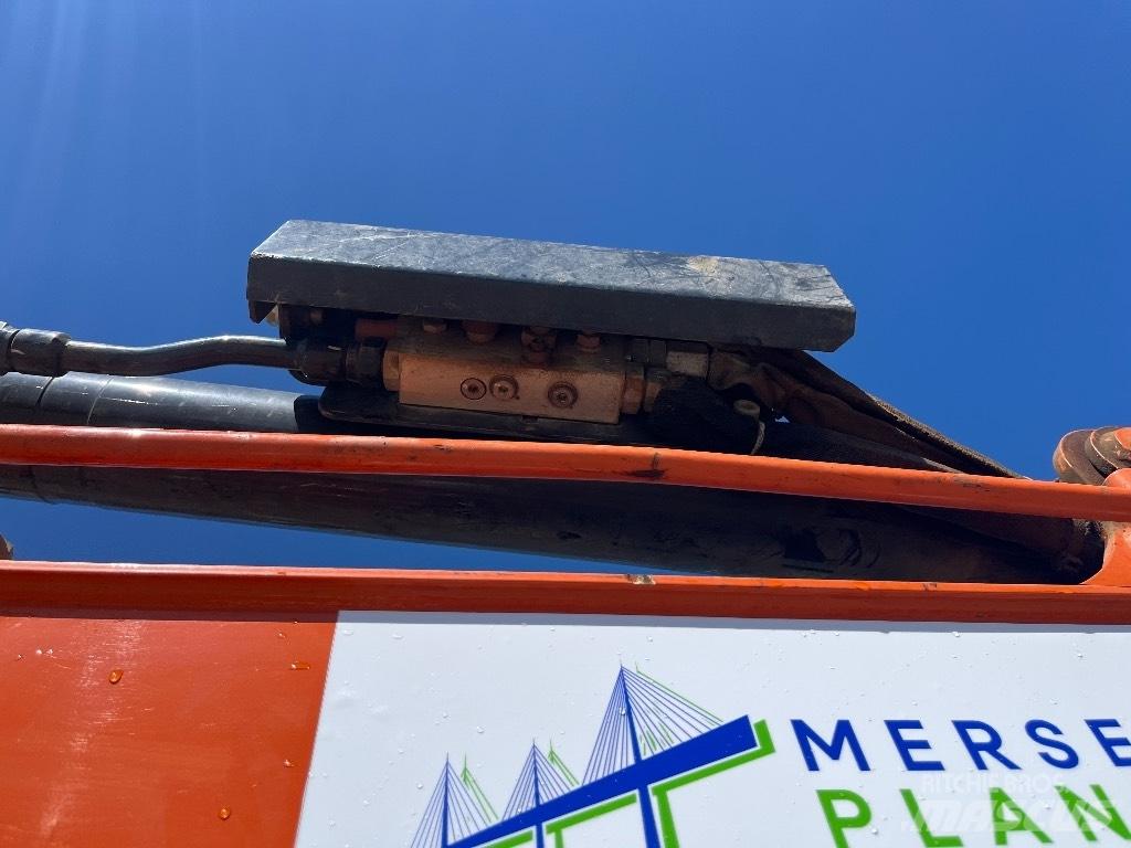 Hitachi ZX33U-6 Mini rýpadla < 7t