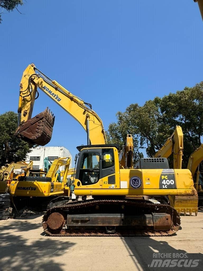 Komatsu PC 400-8 Pásová rýpadla