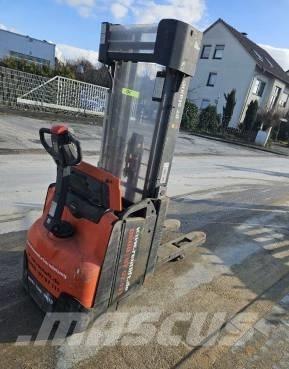 Toyota BT SWE 160 L Ruční paletové vozíky