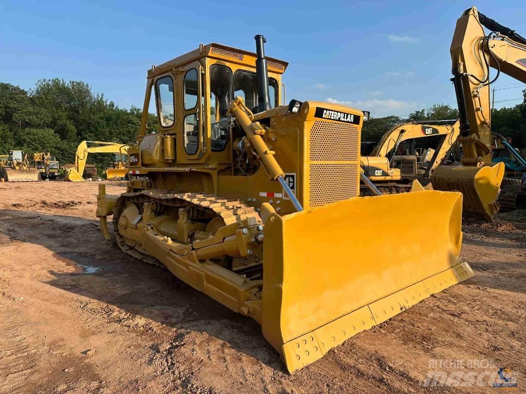 CAT D 7 G Pásové dozery