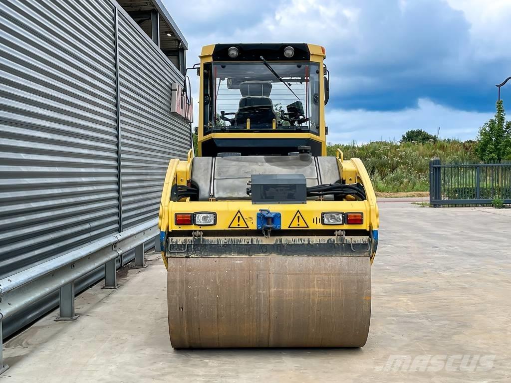 Bomag BW 154 AD-4 Tandemové válce