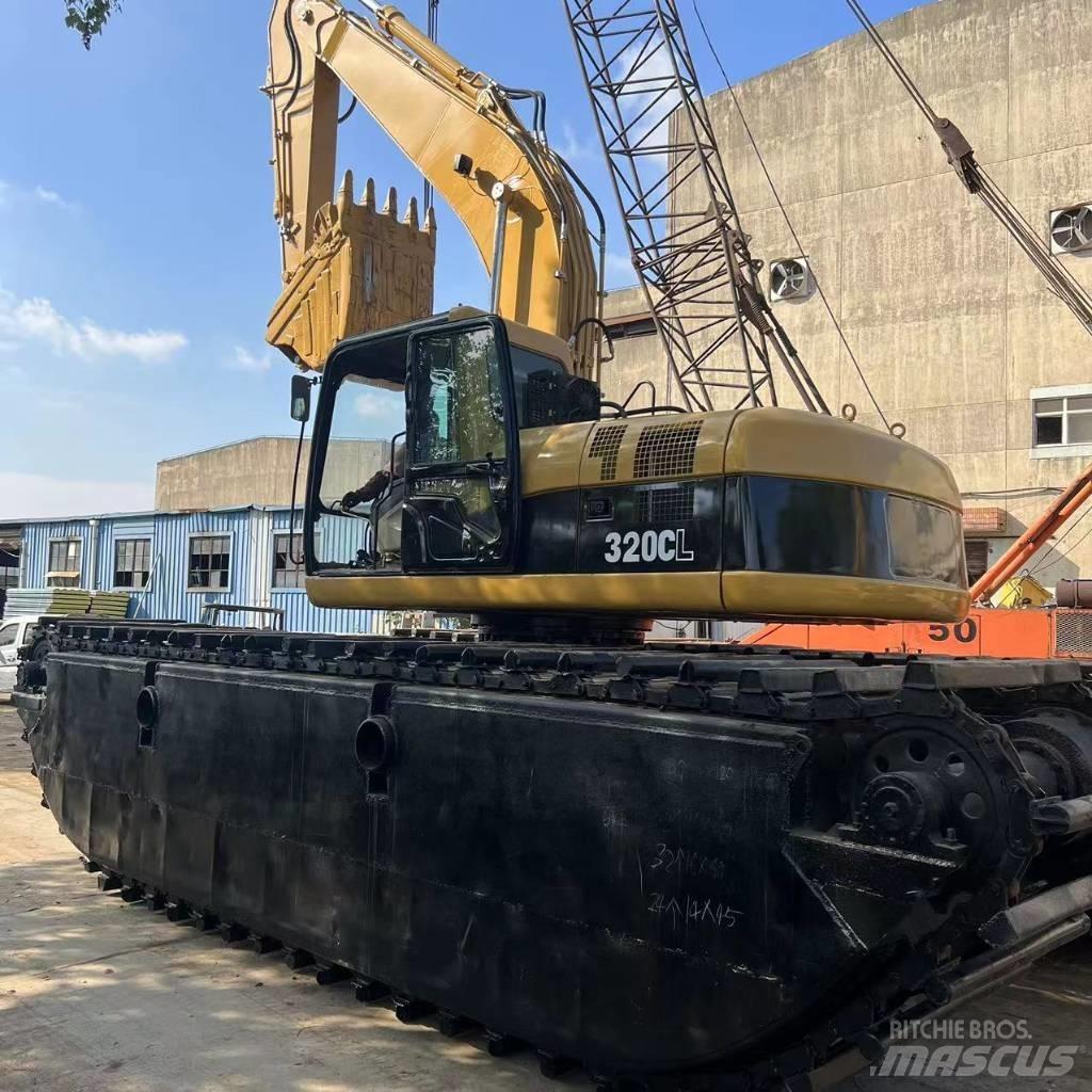 CAT 320C Mini rýpadla < 7t