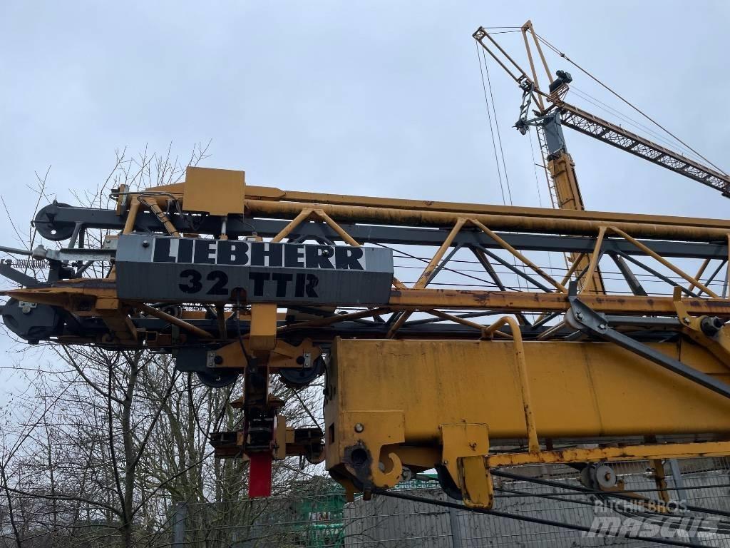 Liebherr 32TTR Stavební jeřáby