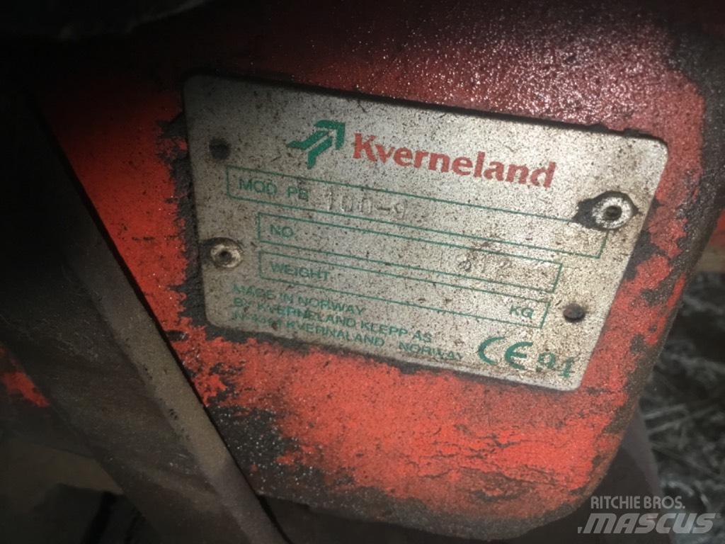 Kverneland Vendeplov Oboustranné pluhy