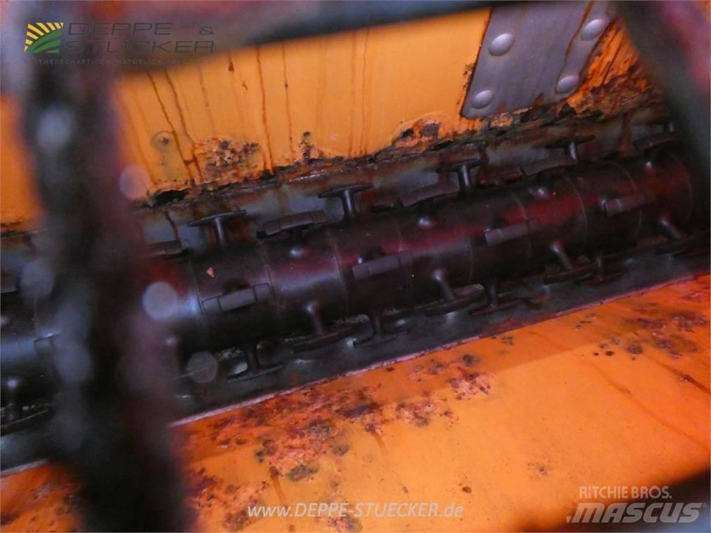 Rauch UKS 120 Sypače písku a soli