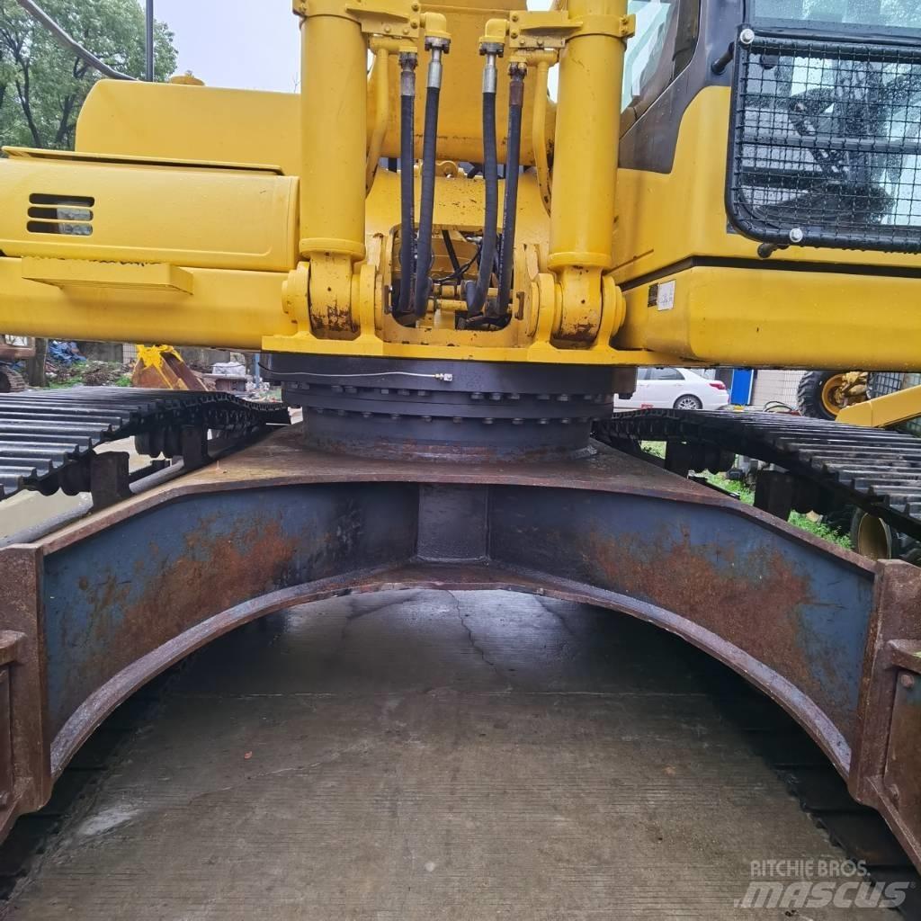 Komatsu PC 400-7 Pásová rýpadla