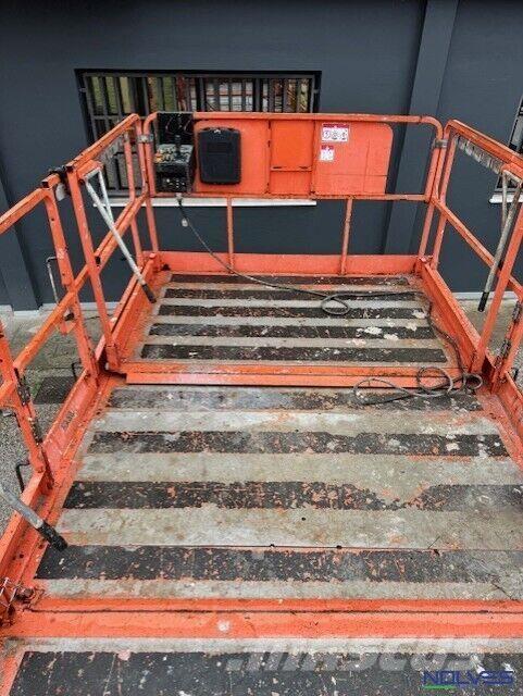 JLG 4394RT Nůžková zvedací plošina