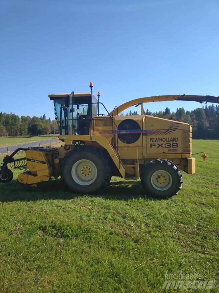 New Holland FX 38 Samojízdné sekačky