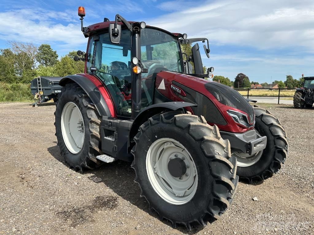 Valtra G 115 Active Traktory
