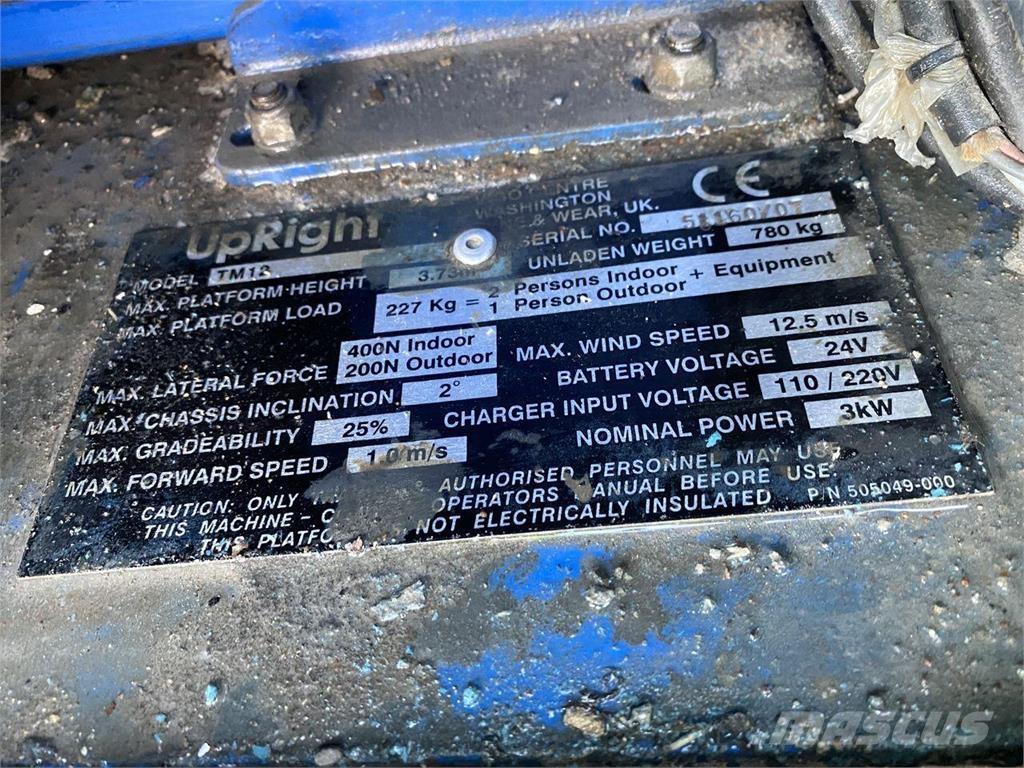 Snorkel TM12 Vertikální sloupové výtahy