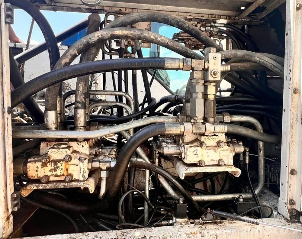 Soilmec R312HD Pilířové jeřáby