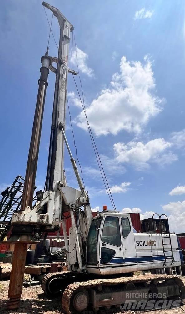 Soilmec R312HD Pilířové jeřáby
