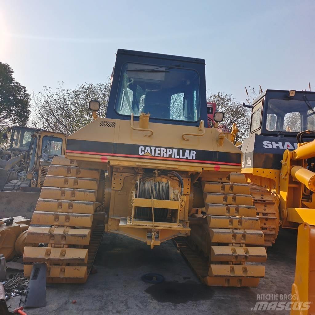 CAT D 7 R Pásové dozery