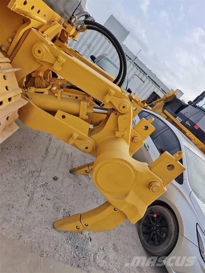 Shantui SD22 Pásové dozery