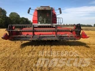 Massey Ferguson 36 Sklízecí mlátičky
