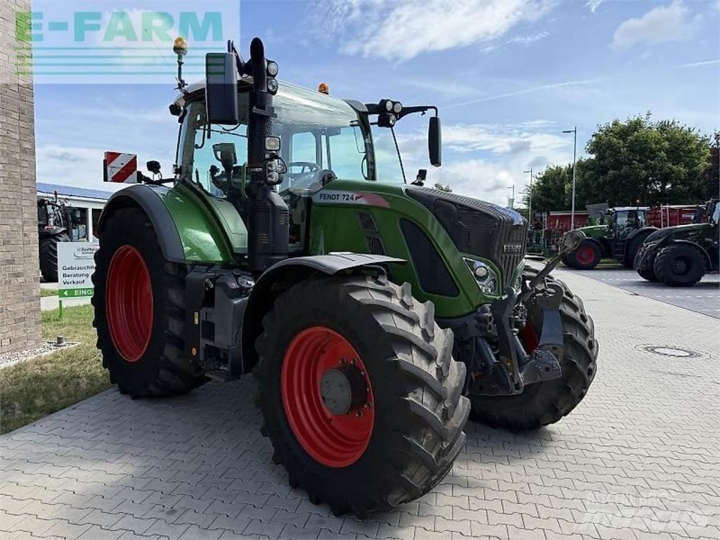 Fendt 724 vario s4 Traktory