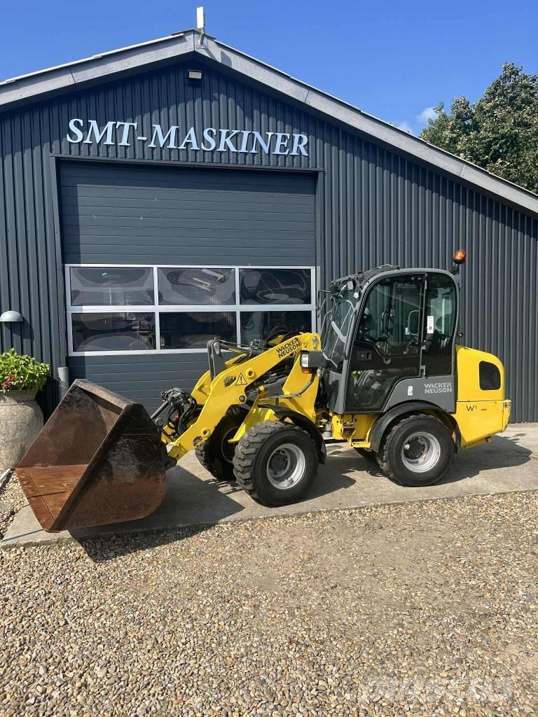Wacker Neuson WL 30 Mininakladače