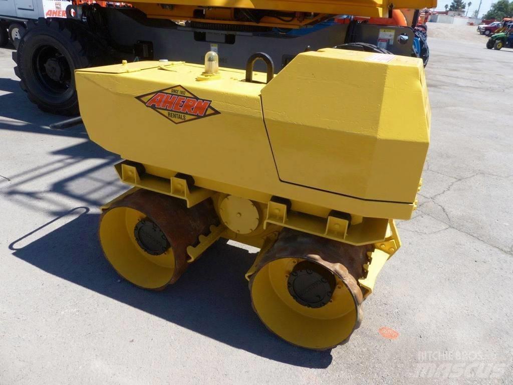 Rammax P33/24 Půdní kompaktory