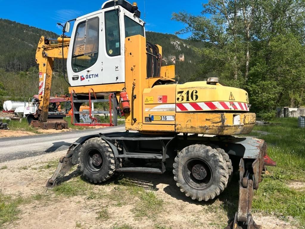 Liebherr A 316 Stroje pro manipulaci s odpadem