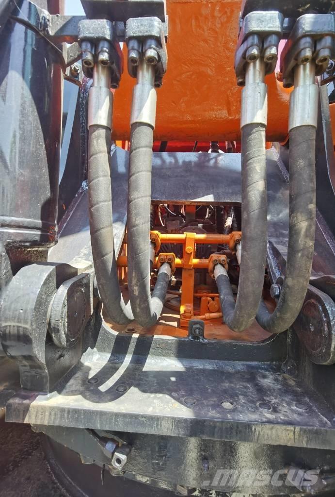 Doosan DX 225 LC-9C Pásová rýpadla