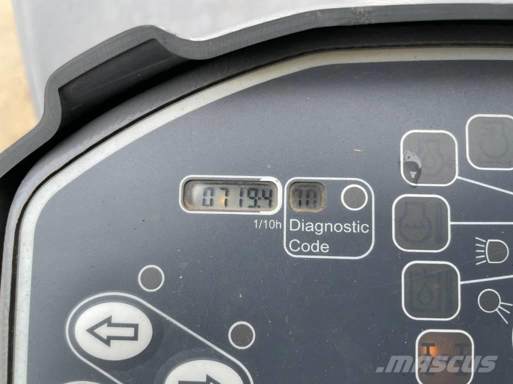 Hamm HD 13 VV Tandemové válce