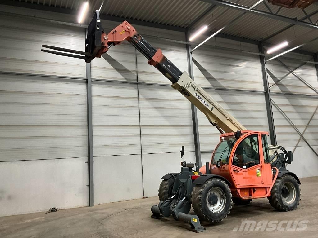 JLG 3513 Teleskopické manipulátory