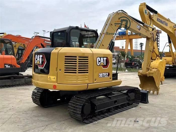 CAT 307E Mini rýpadla < 7t