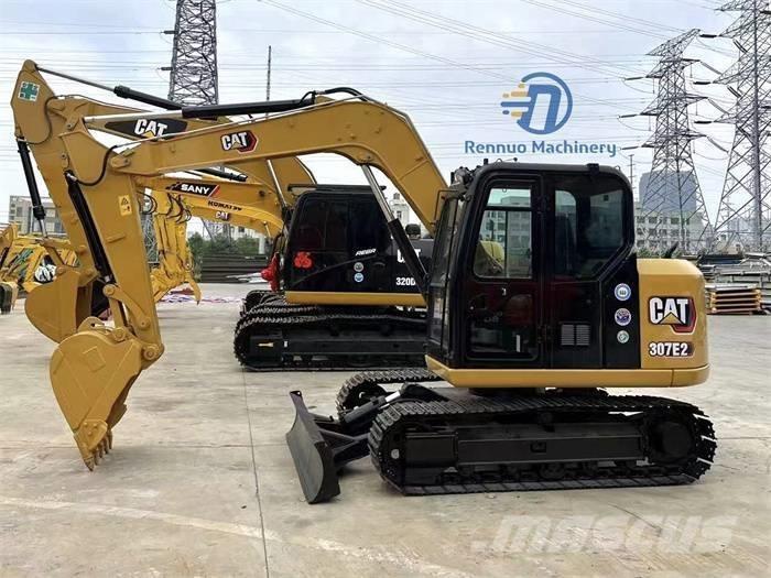 CAT 307E Mini rýpadla < 7t