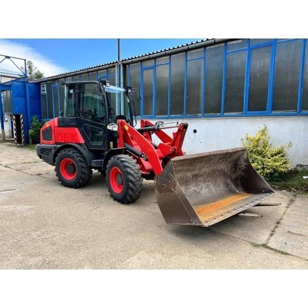 Kubota R082 Kolové nakladače