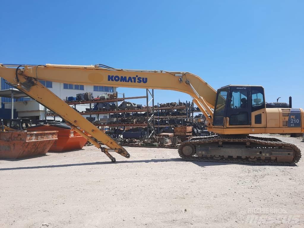 Komatsu PC 210 Pásová rýpadla
