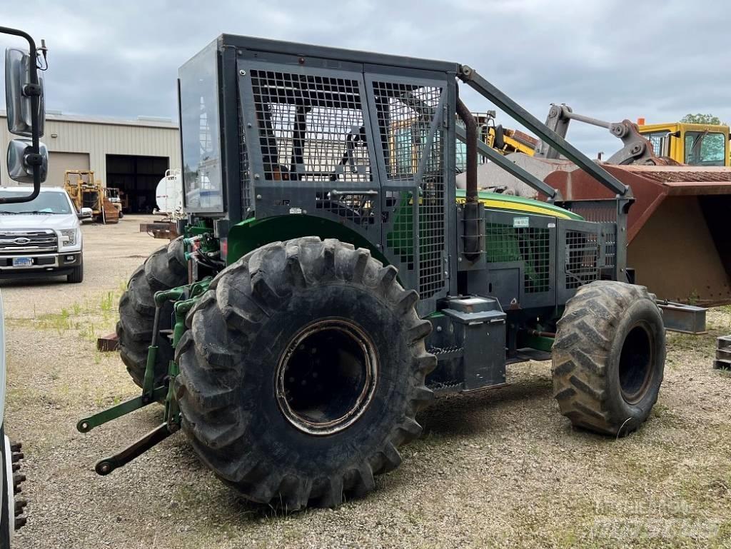 John Deere 5100 M Traktory