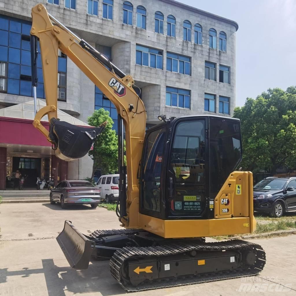 CAT 306 Mini rýpadla < 7t