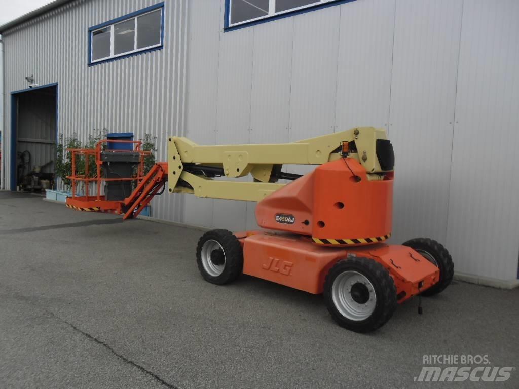 JLG E 450 AJ Kloubové plošiny