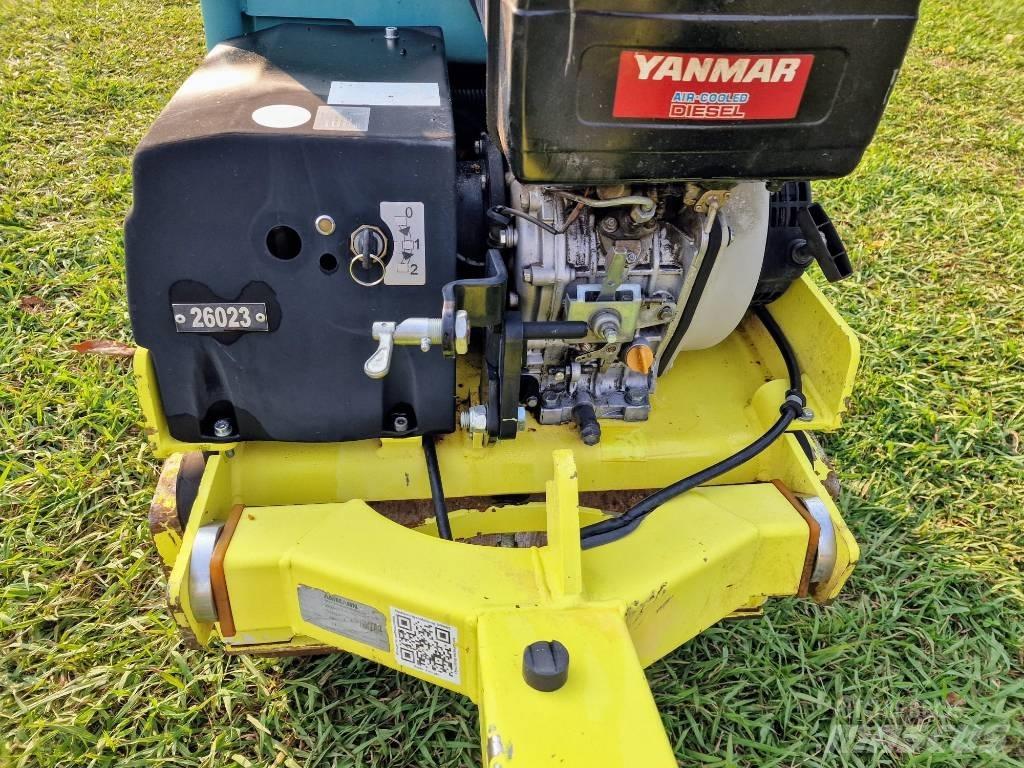 Ammann ARW 65 Půdní kompaktory