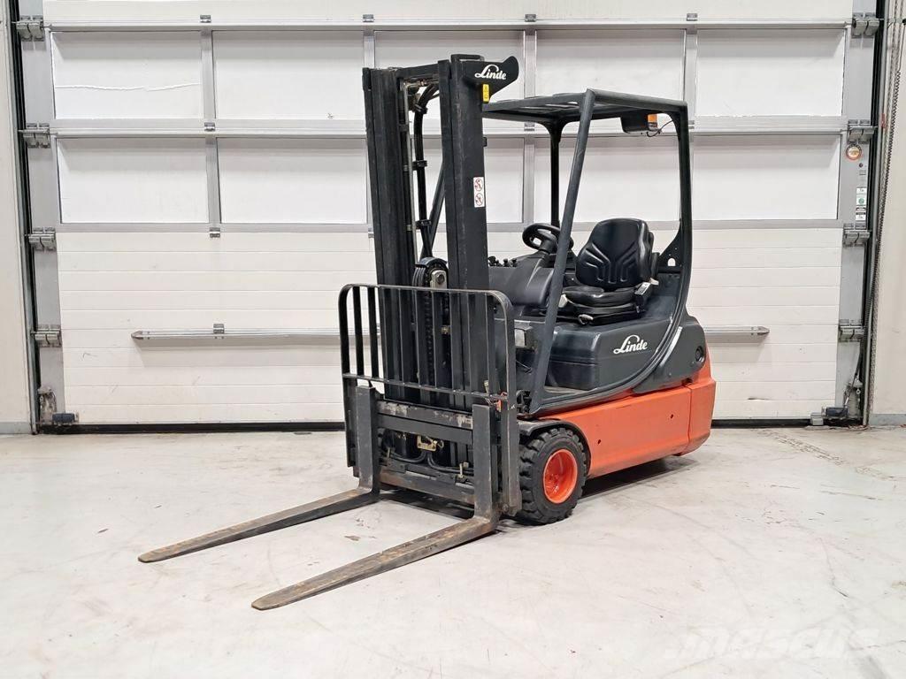 Linde E18C-02 Akumulátorové vozíky