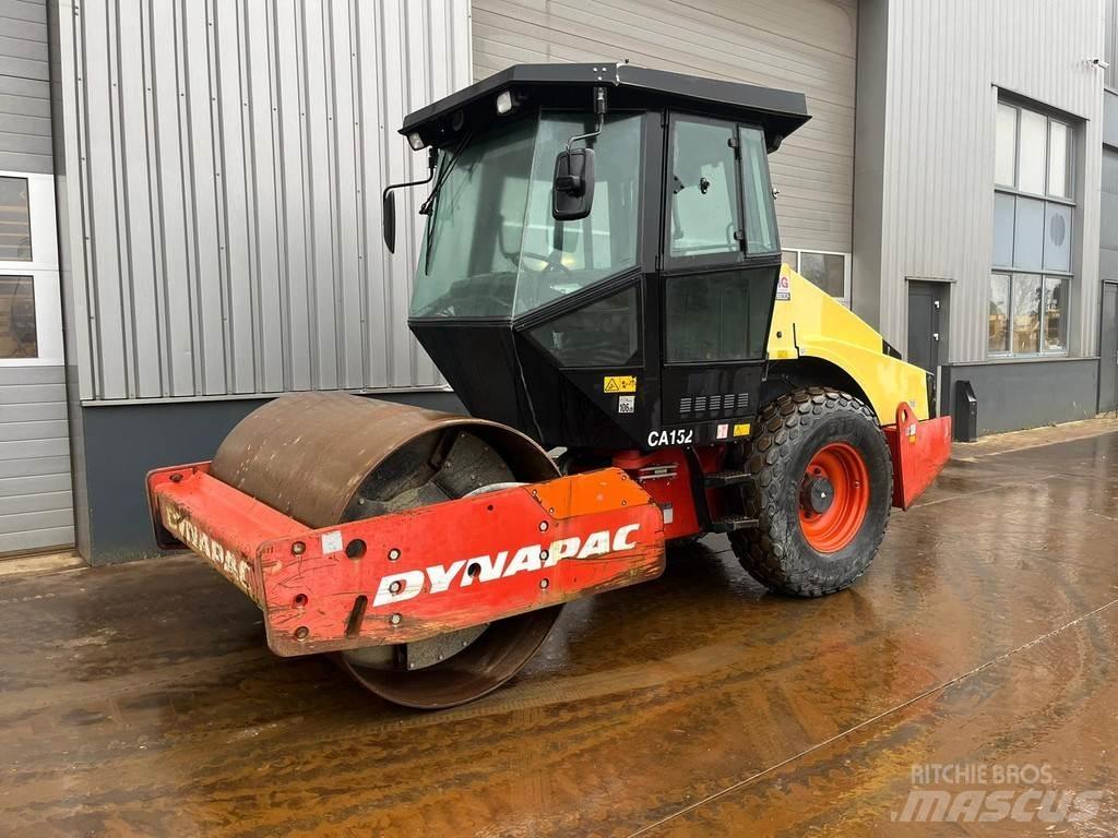 Dynapac CA152D Tahačové válce