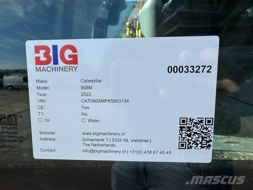 CAT 908M Kolové nakladače