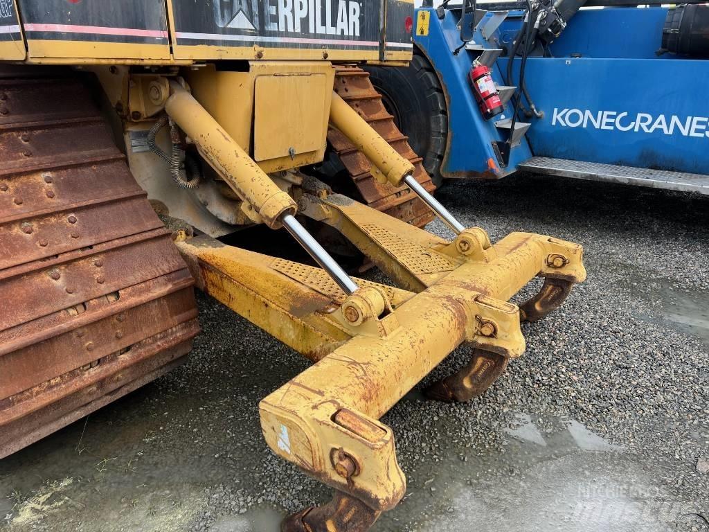CAT D5N ripper Půdní rozrušovače