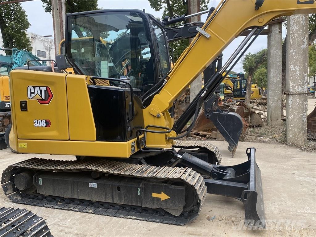 CAT 306 Pásová rýpadla