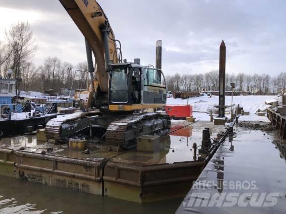Liebherr R 956 LC Pásová rýpadla