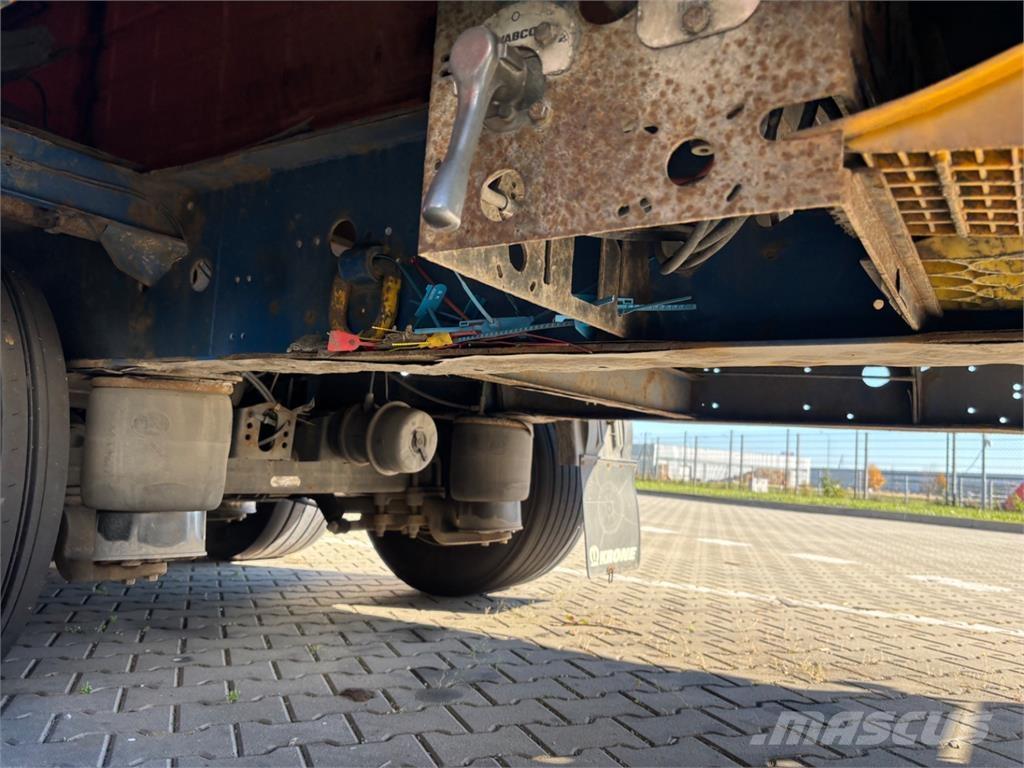 Krone SD Skříňové přívěsy