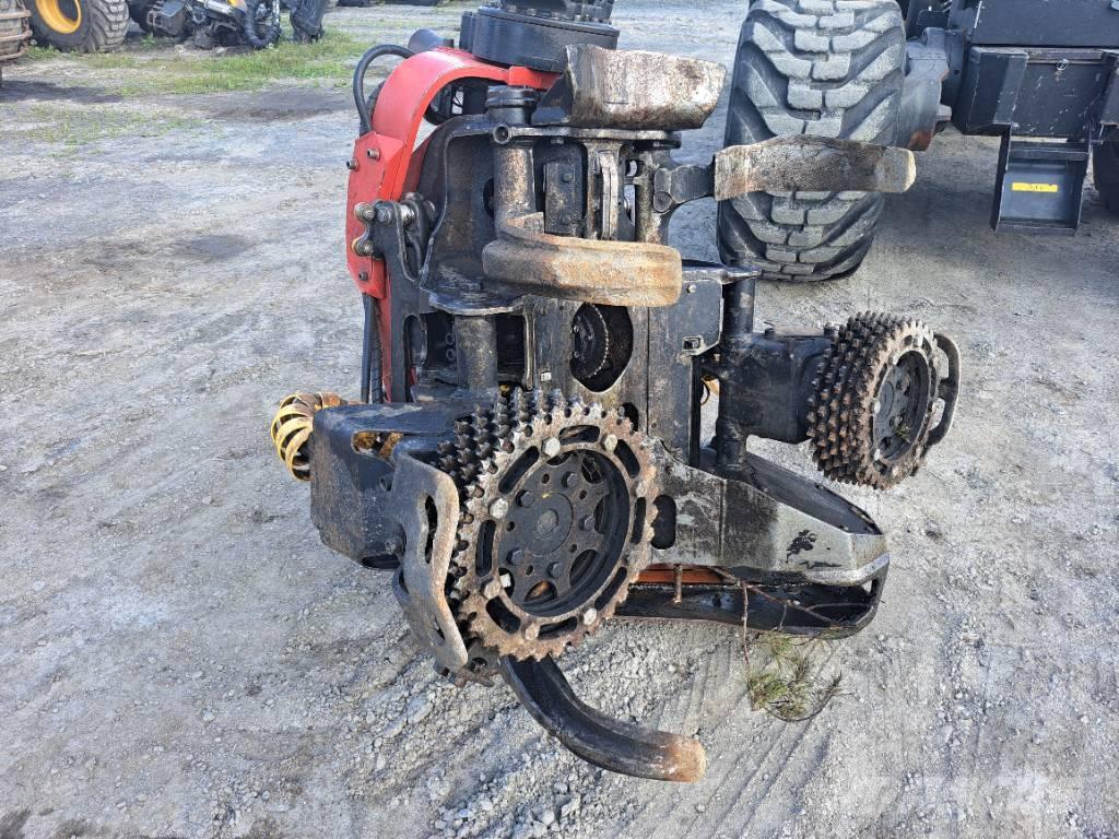 Komatsu 911 Harvestory