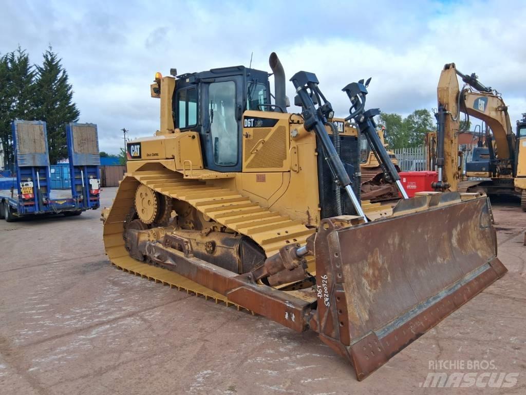 CAT D 6 T LGP Pásové dozery