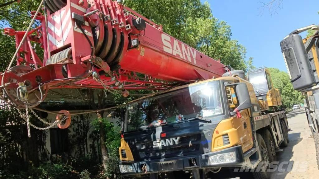 Sany STC 750 S Univerzální terénní jeřáby