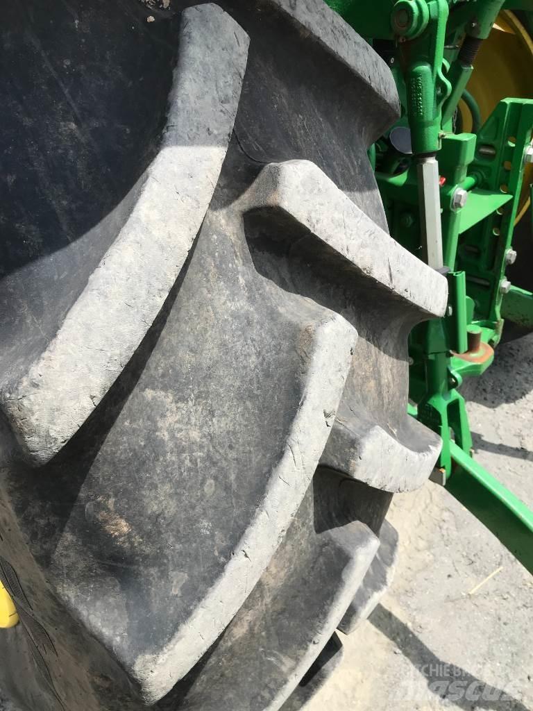John Deere 6130 M Traktory
